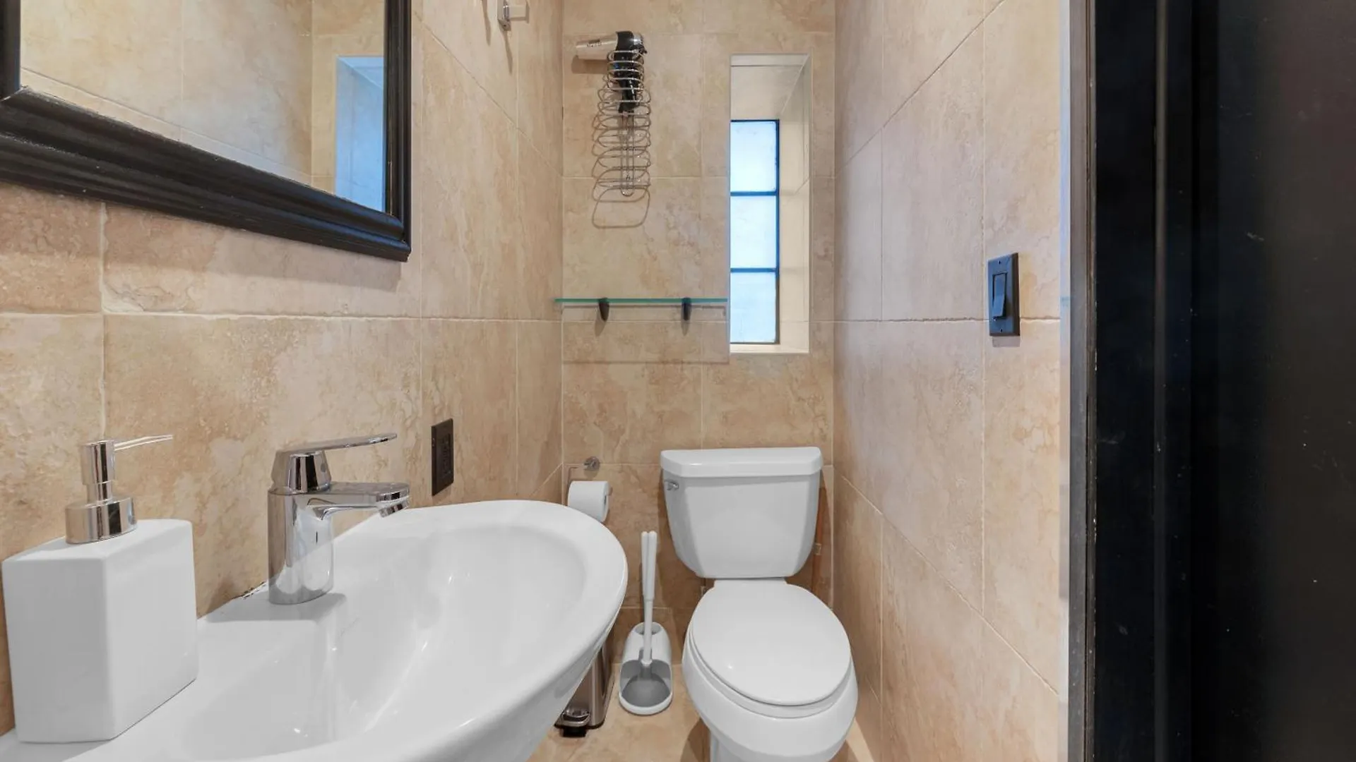 Nyc Apartment In The Best Location! Walking Distance To Everything! نيو يورك الولايات المتحدة الأمريكية