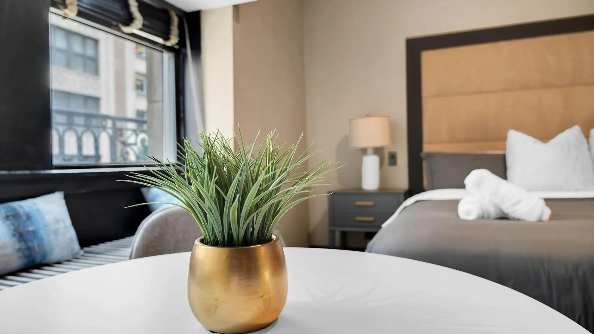 Nyc Apartment In The Best Location! Walking Distance To Everything! نيو يورك